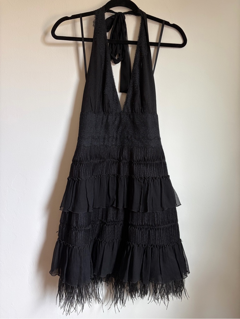 BCBGMaxAzria Black Ostrich feathered Ruffle Halter Dress